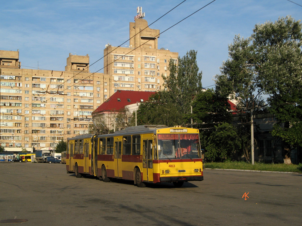 Киев, Škoda 15Tr03/6 № 483