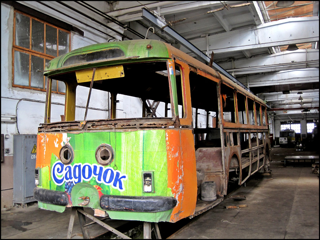 Тернополь, Škoda 9Tr20 № 014