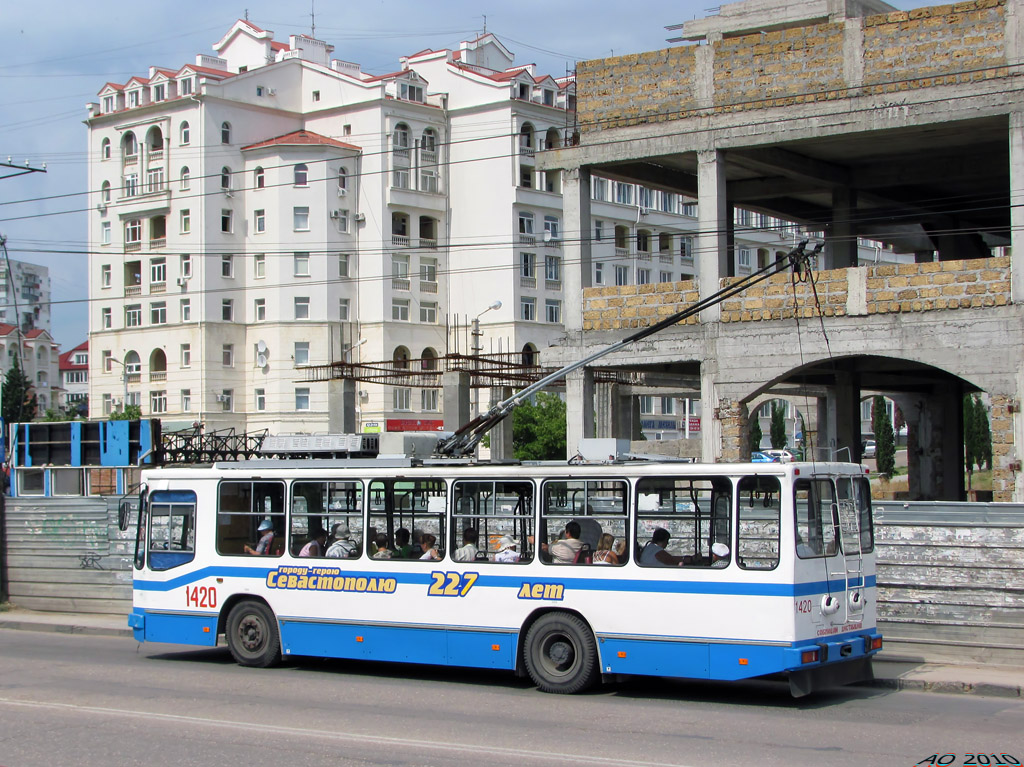 Севастополь, ЮМЗ Т2 № 1420