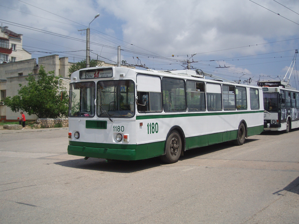 Севастополь, ЗиУ-682Г [Г00] № 1180