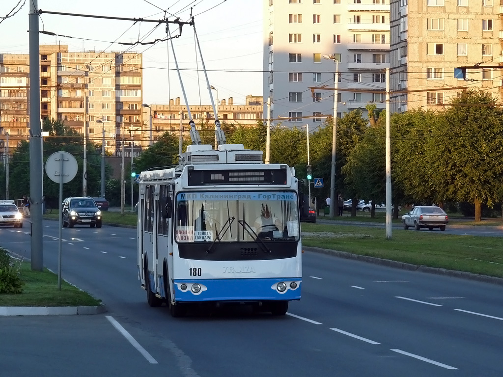 Калининград, ЗиУ-682Г-016.04 № 180