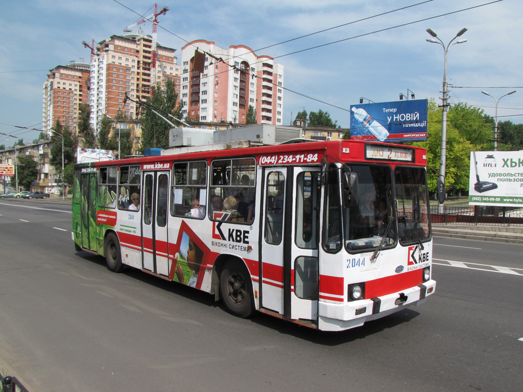 Донецк, ЮМЗ Т2 мод. 7 № 2044