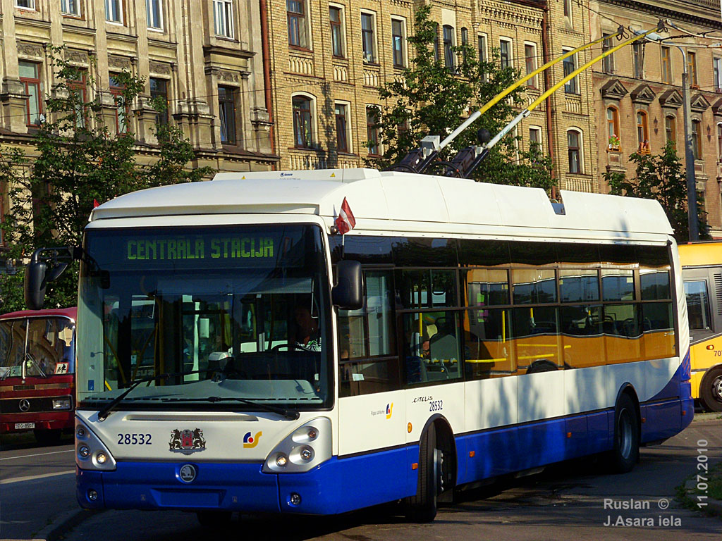 Рига, Škoda 24Tr Irisbus Citelis № 28532