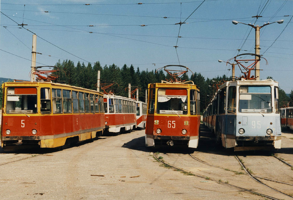 Złatoust, 71-605 (KTM-5M3) Nr 5; Złatoust, 71-605A Nr 65; Złatoust, 71-605 (KTM-5M3) Nr 95