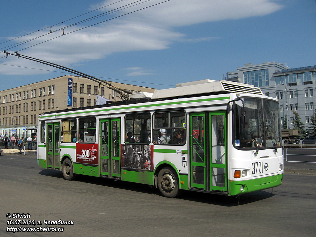 Челябинск, ЛиАЗ-5280 (ВЗТМ) № 3721