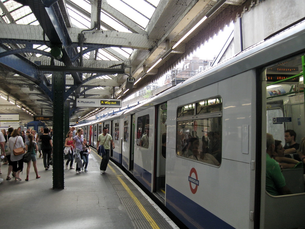 London — Underground — Lines and Stations