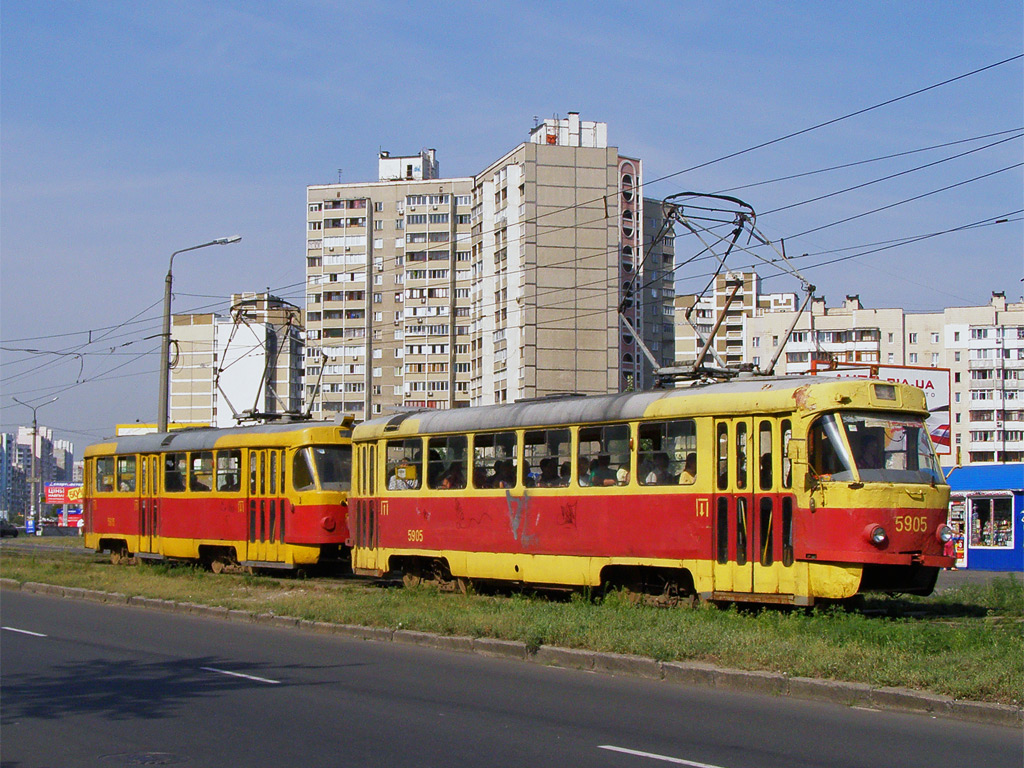 Киев, Tatra T3SU (двухдверная) № 5905 Киев, Tatra T3SU (двухдверная) № 5905