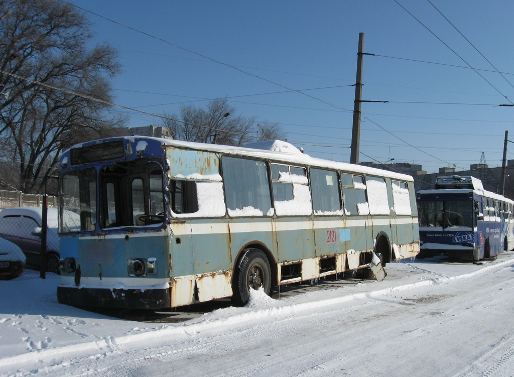 Днепр, ЗиУ-682В [В00] № 2121