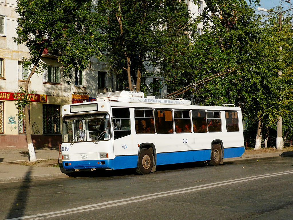 Новокуйбышевск, БТЗ-52761Р № 019