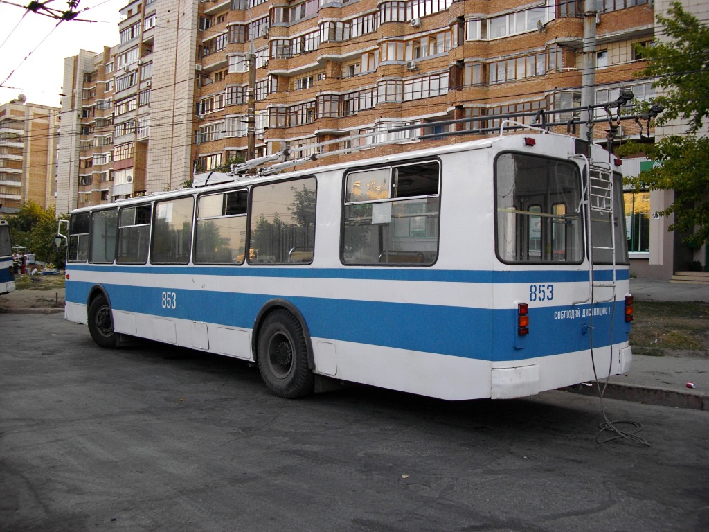 Самара, ЗиУ-682В-012 [В0А] № 853; Самара — Конечные станции и кольца (троллейбус)
