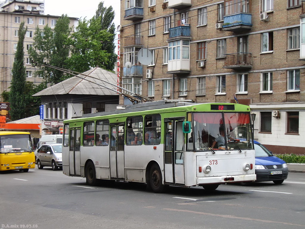 Киев, Škoda 14Tr02/6 № 373