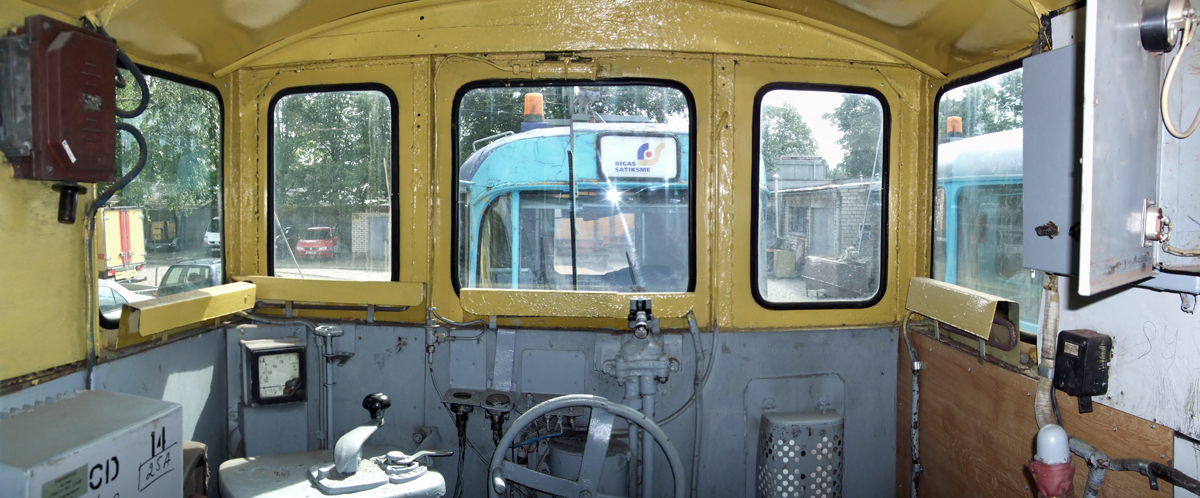 Рига, Электровоз № 402