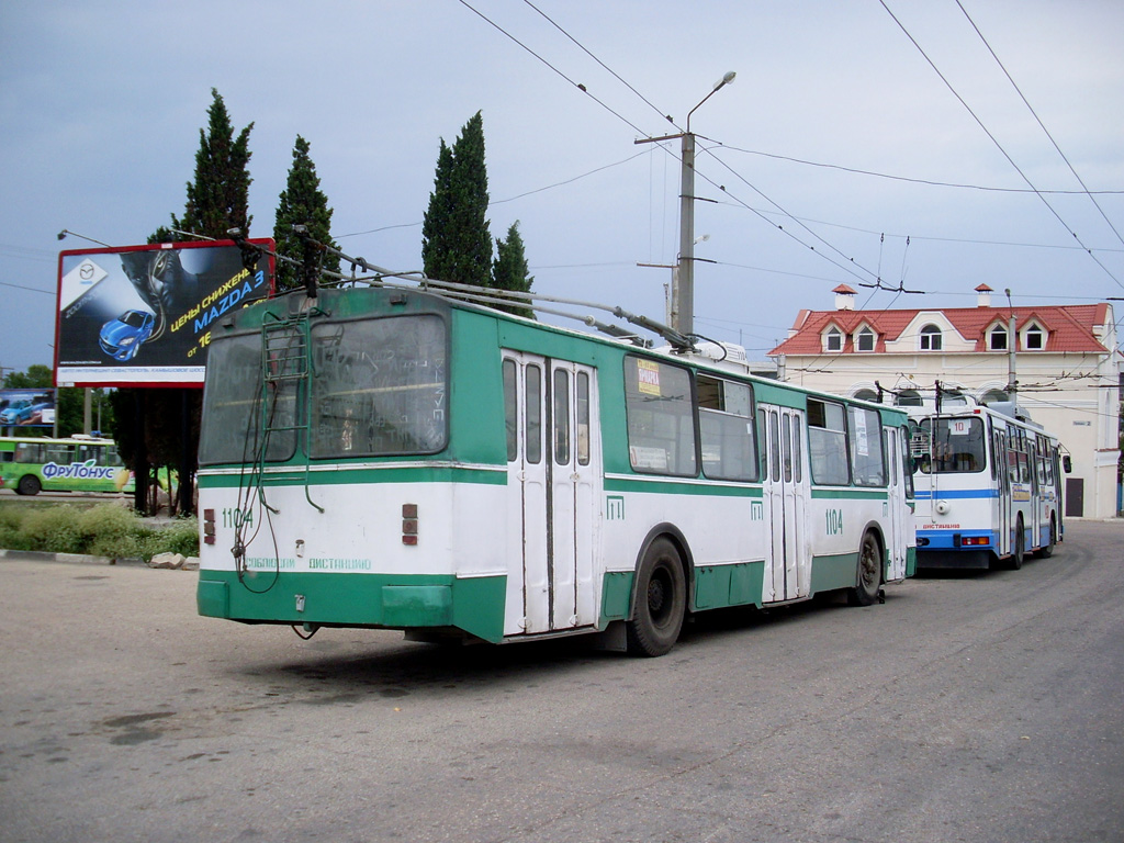 Севастополь, ЗиУ-682В [В00] № 1104