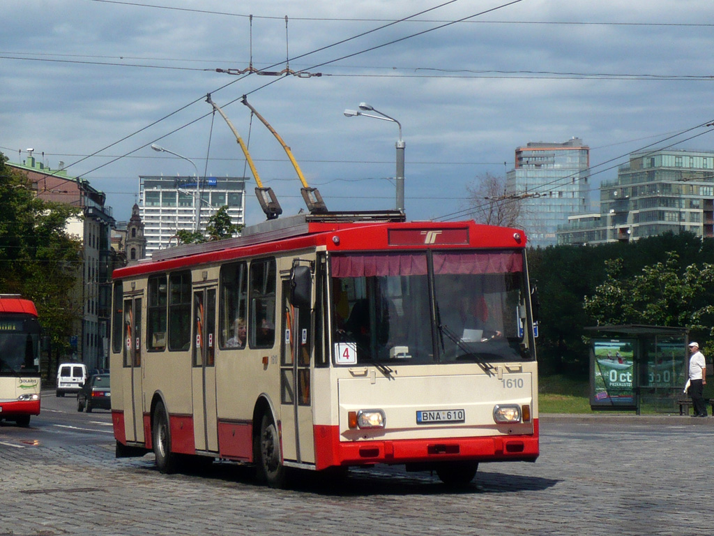 Вилнюс, Škoda 14Tr13/6 № 1610