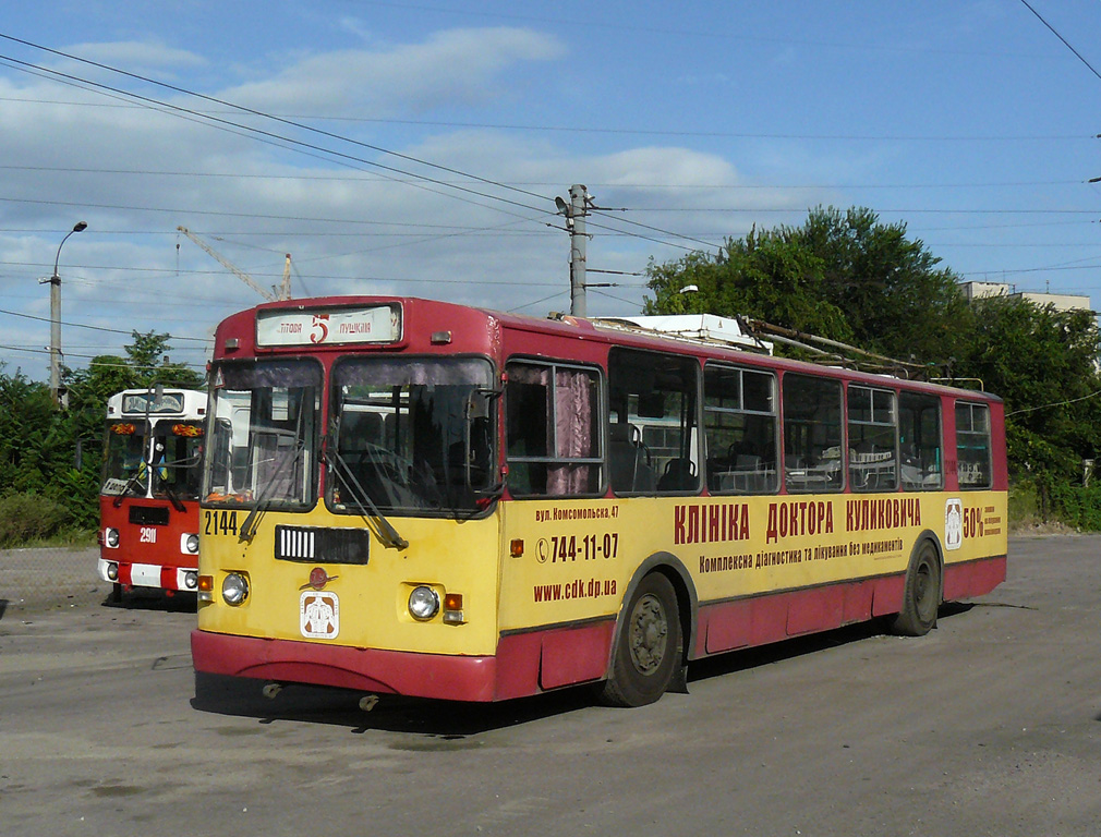 Днепр, ЗиУ-682Г-016 (018) № 2144