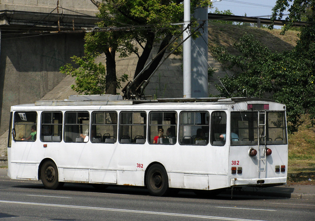 Киев, Škoda 14Tr02/6 № 382