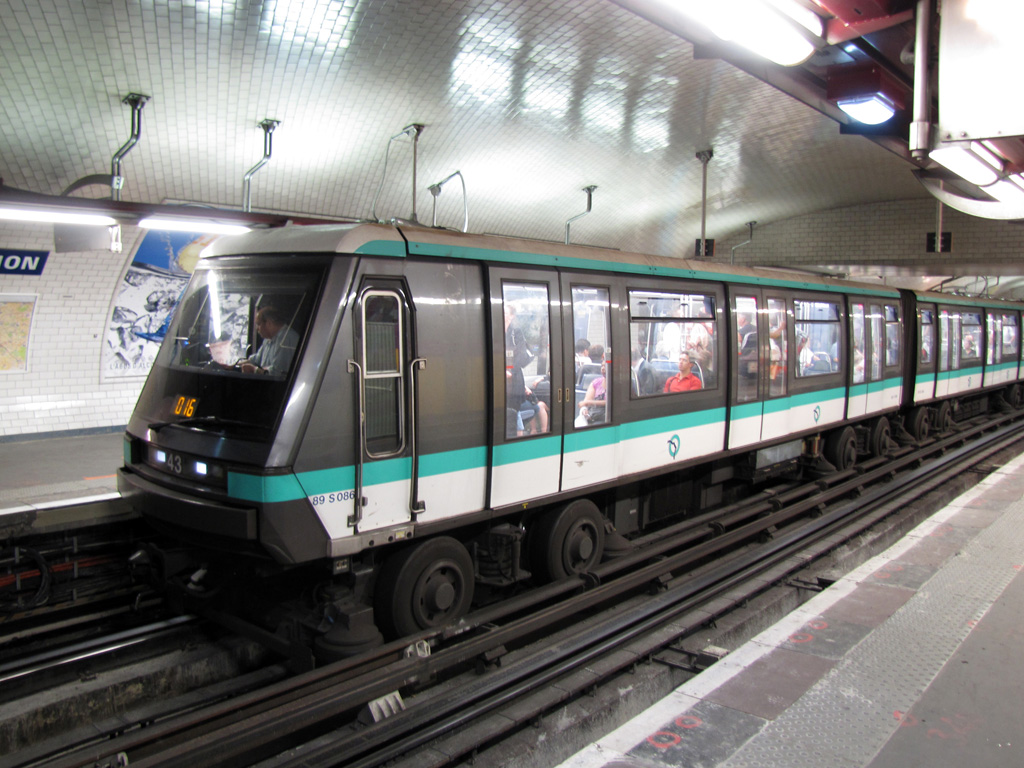 Париж -  Версаль -  Ивелин, Alstom MP 89 CC № 43