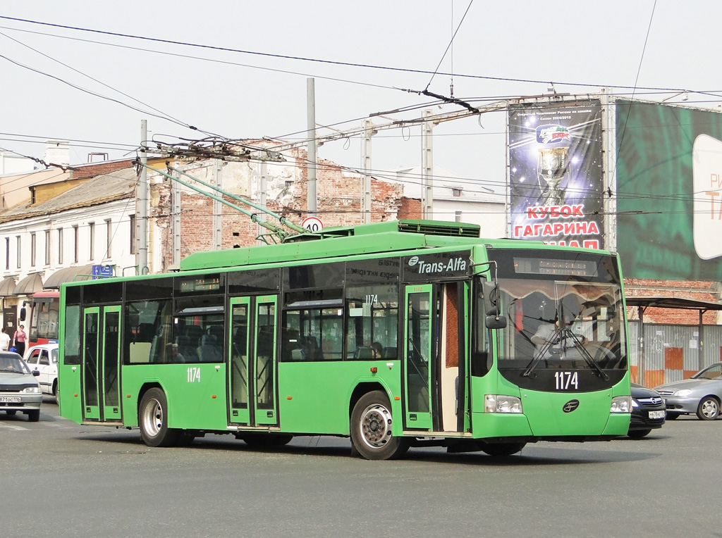 Казань, ВМЗ-5298.01 «Авангард» № 1174