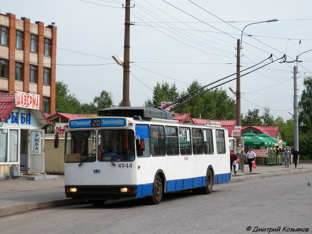 Sankt Petersburg, AKSM 101PS Nr 4944