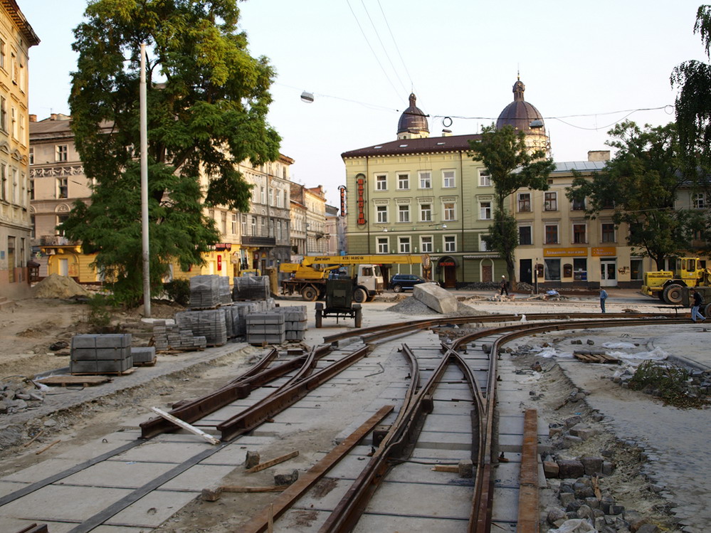 Lviv — Tracks reconstruction: Osmomysla sq.