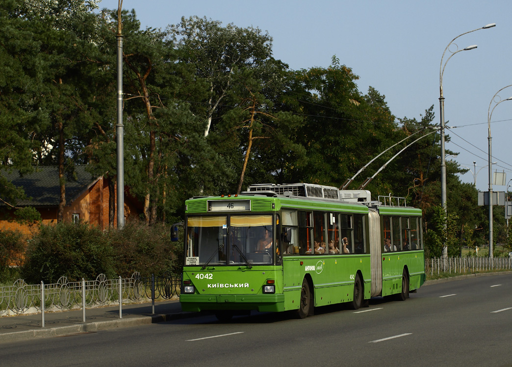 Киев, Киев-12.03 № 4042