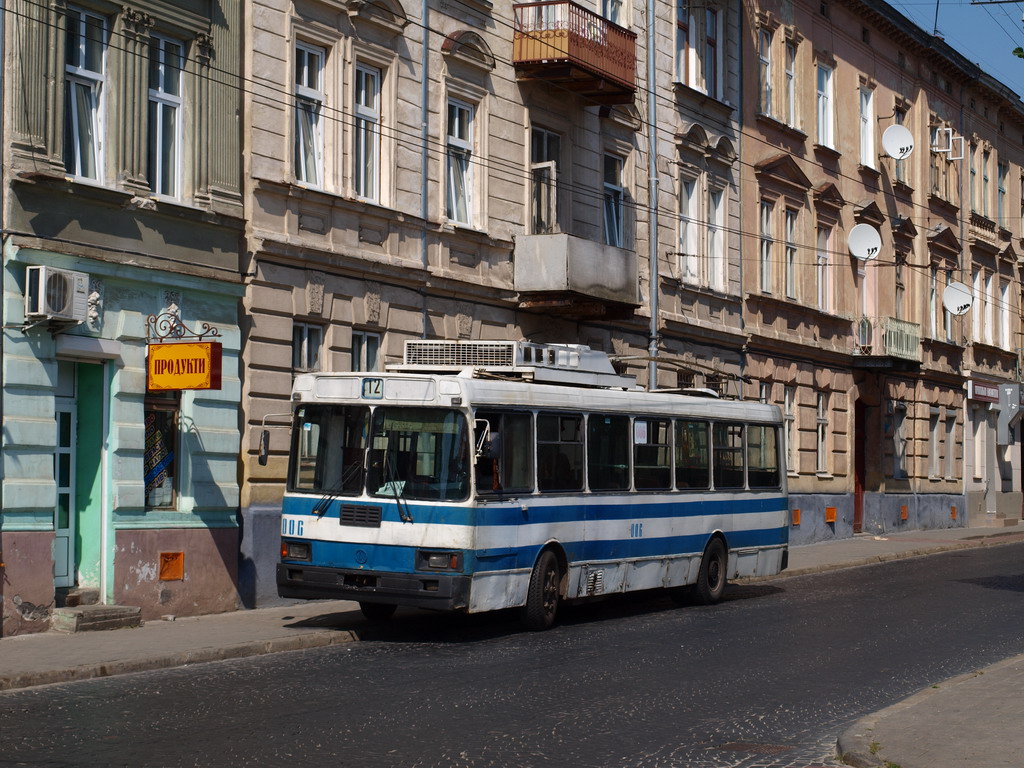 Львов, ЛАЗ-52522 № 006