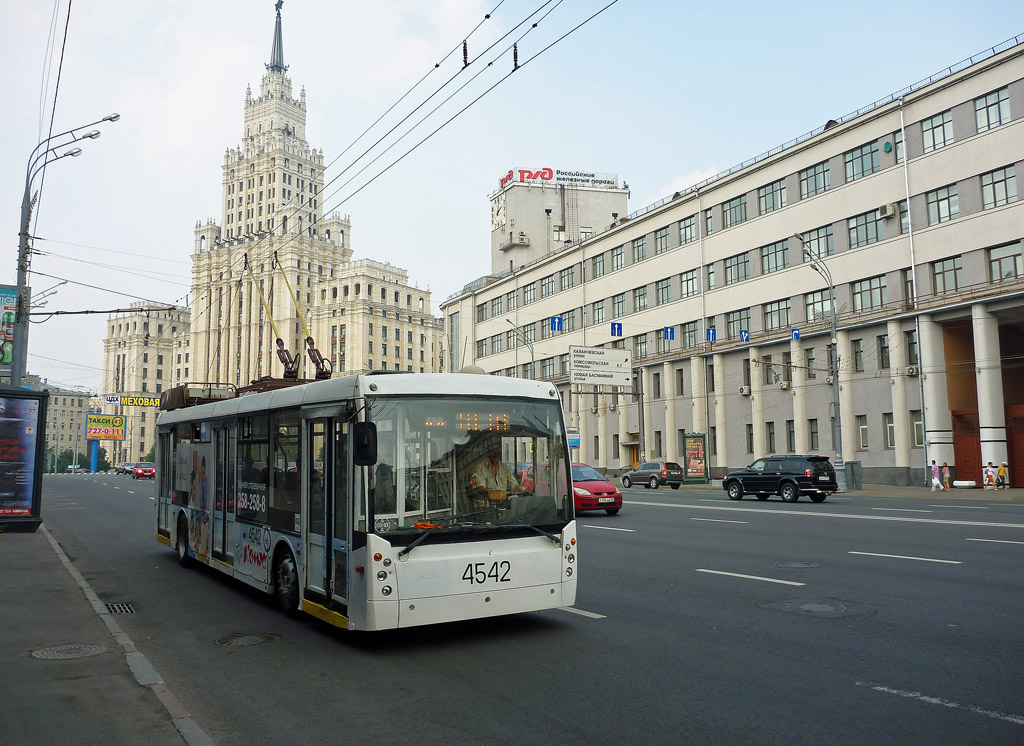 Москва, Тролза-5265.00 «Мегаполис» № 4542