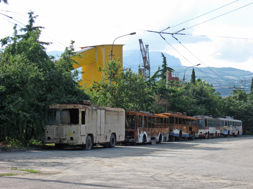 Крымский троллейбус, КТГ-1 № 7012