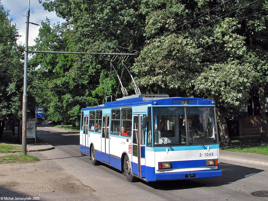 Рига, Škoda 14Tr02 № 2-1049
