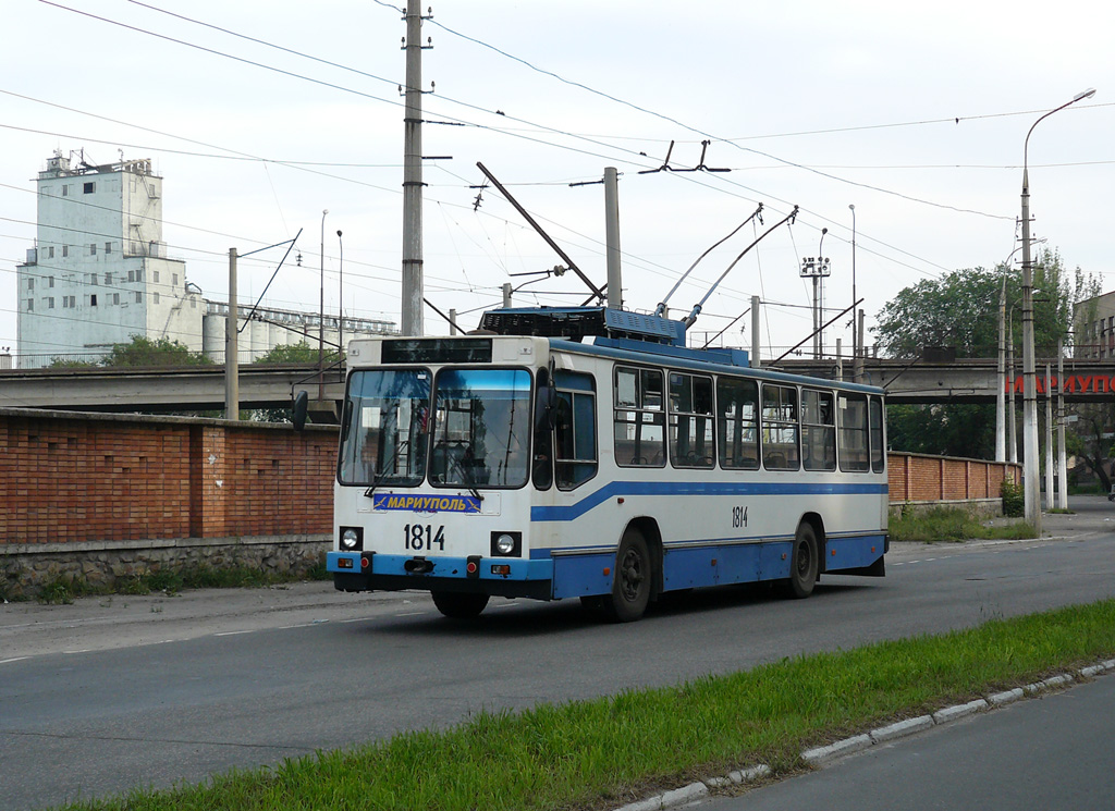 Мариуполь, ЮМЗ Т2 № 1814
