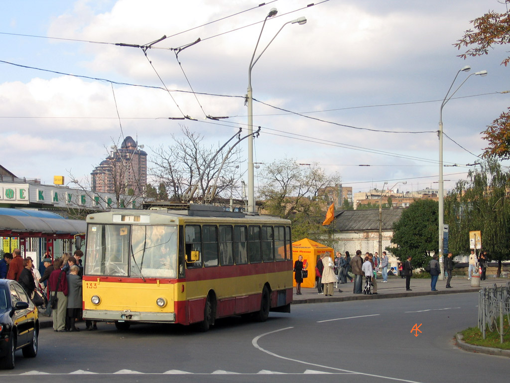 Киев, Škoda 14Tr02 № 133