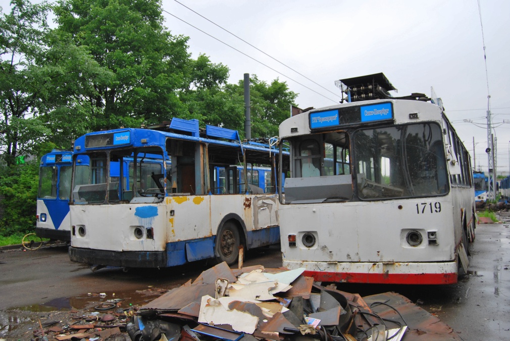 Санкт-Петербург, ЗиУ-682В-012 [В0А] № 1719