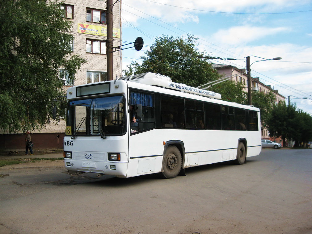 Киров, БТЗ-52764Р № 486