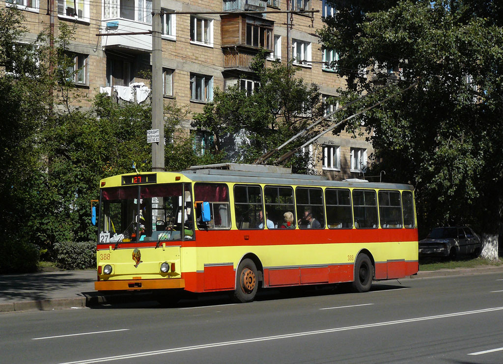 Київ, Škoda 14Tr02/6 № 388