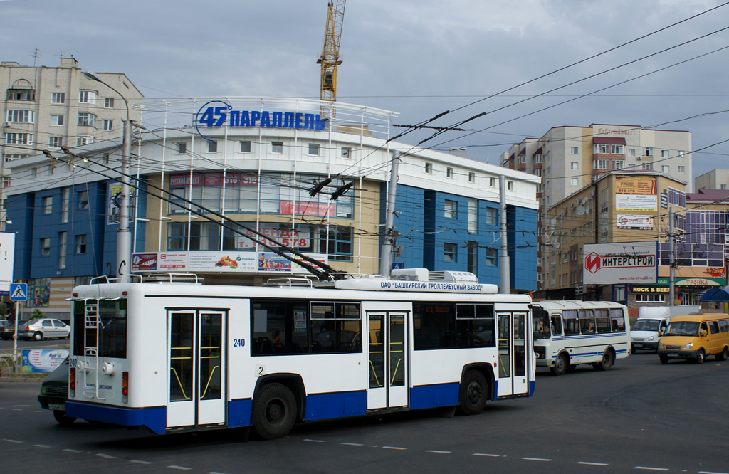 Ставрополь, БТЗ-52764Р № 240