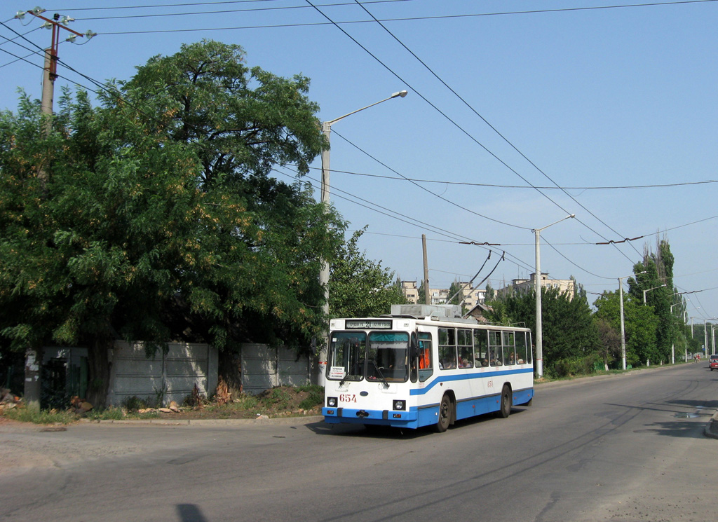 Кривой Рог, ЮМЗ Т2 мод. 7 № 654