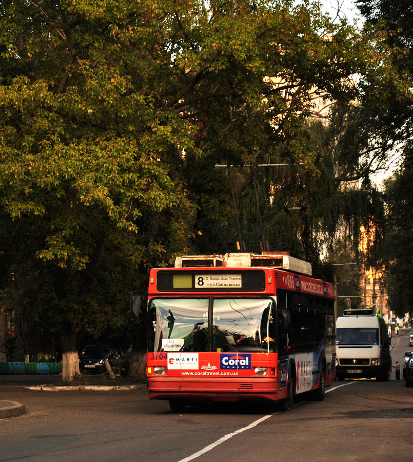 Киев, МАЗ-103Т № 3704