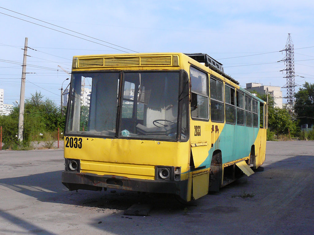 Днепр, ЮМЗ Т1Р (Т2П) № 2033