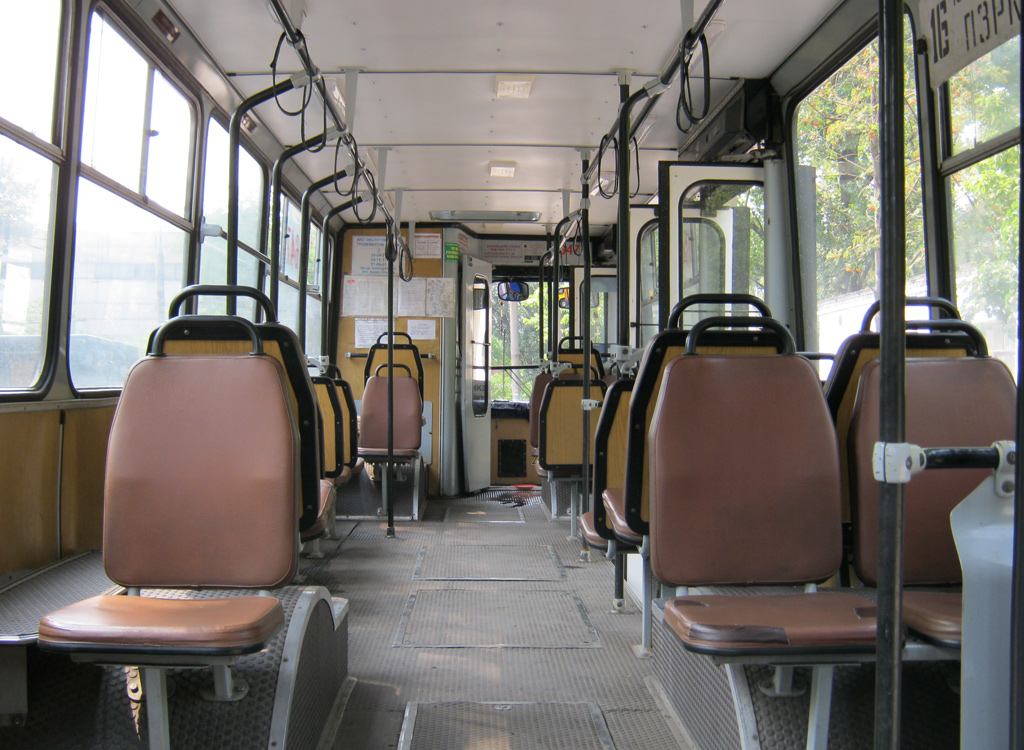 Кривой Рог, ЮМЗ Т2 № 647