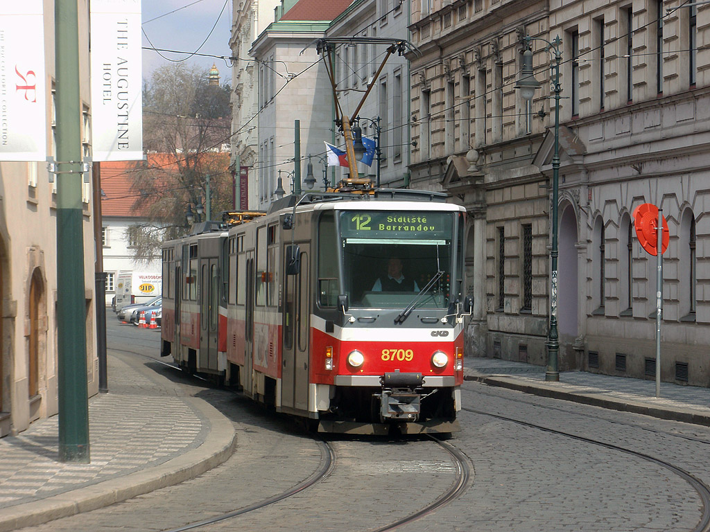 Прага, Tatra T6A5 № 8709