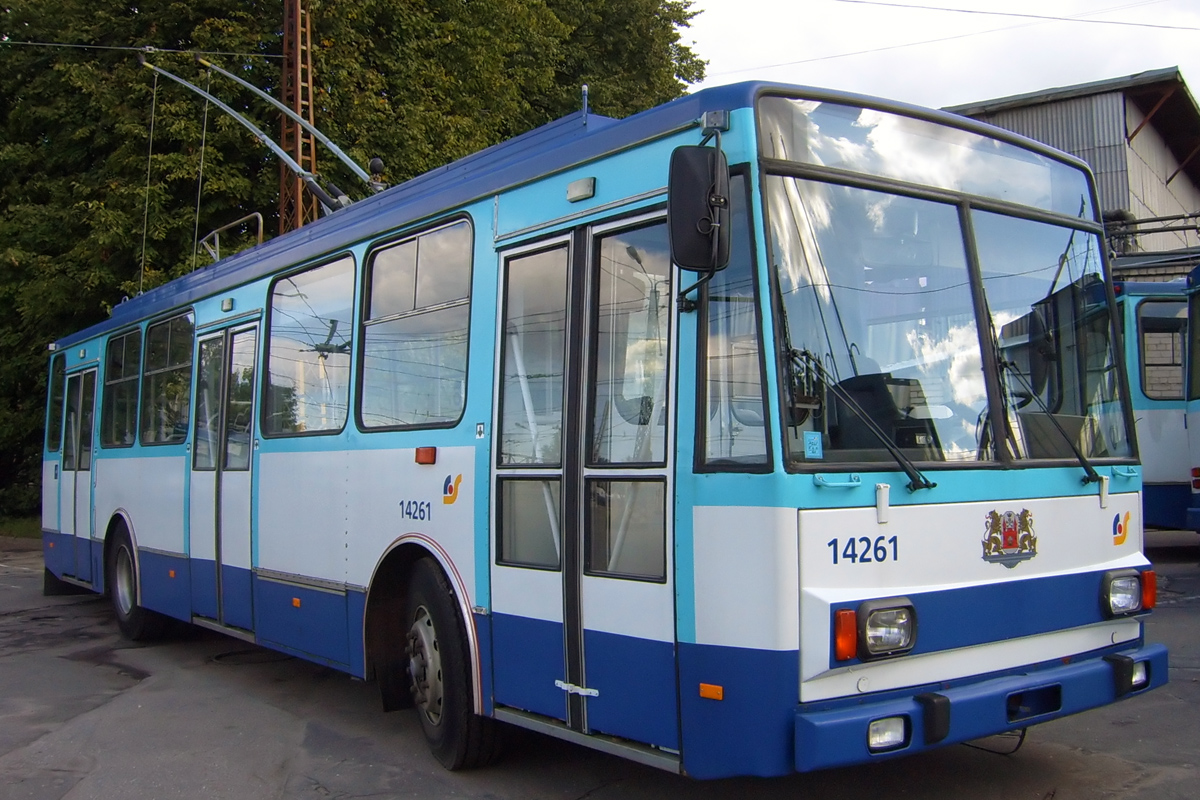 Рига, Škoda 14Tr13/6M № 14261