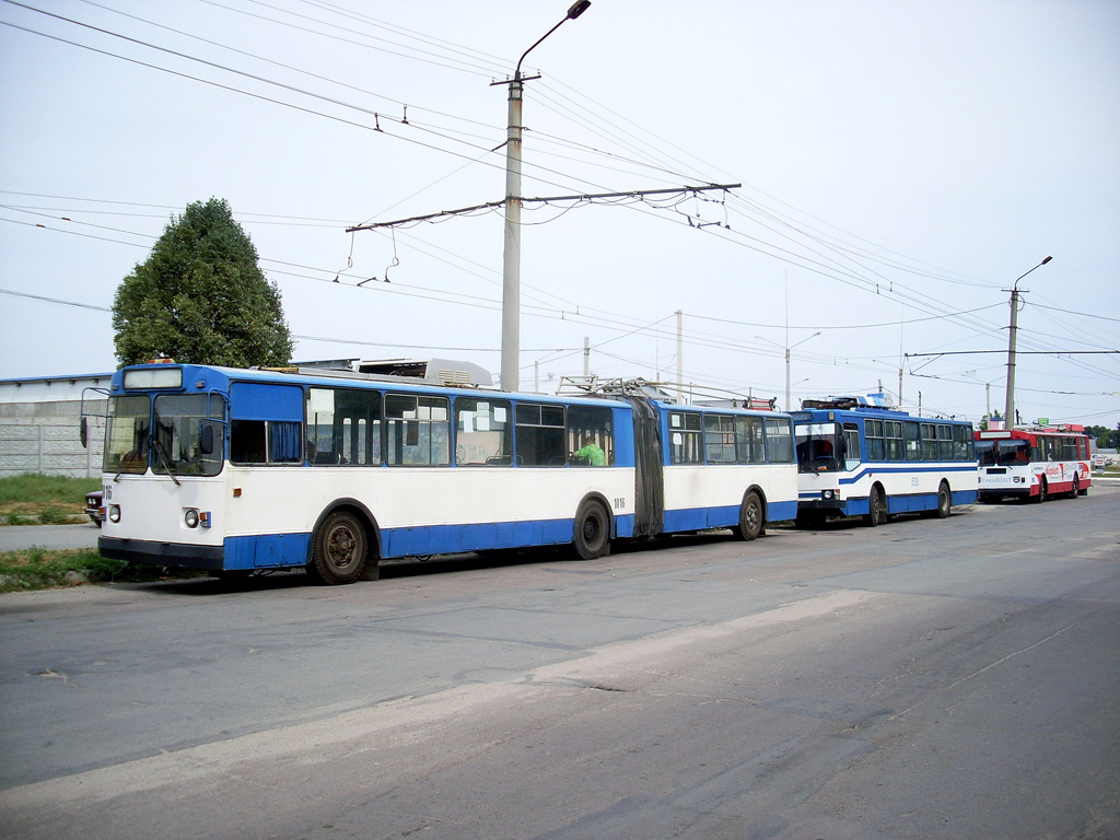 Днепр, ЗиУ-683В01 № 1016