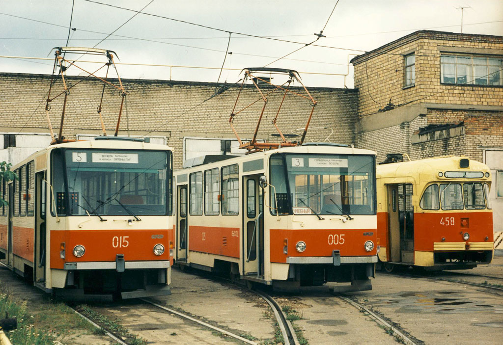 მინსკი, Tatra T6B5SU № 015; მინსკი, Tatra T6B5SU № 005; მინსკი, RVZ-6M2 № 458
