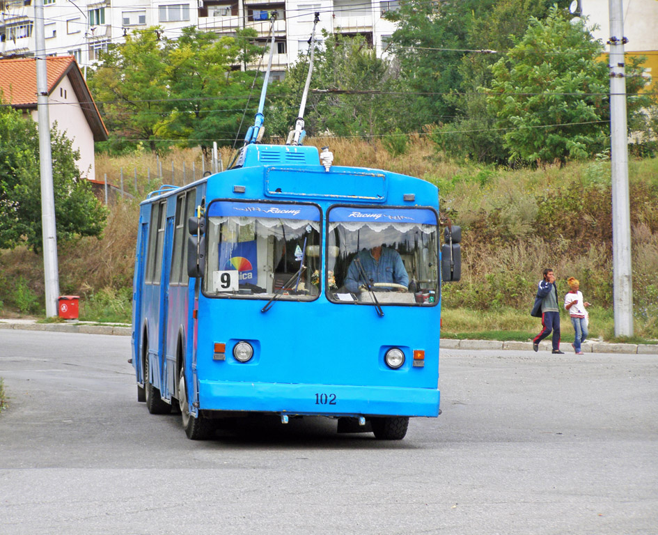 Плевен, ЗиУ-682В1УА № 102