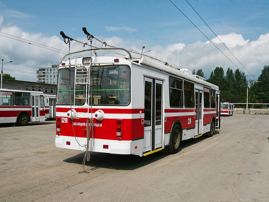 Самара, ЗиУ-682Г-016.03 № 3210