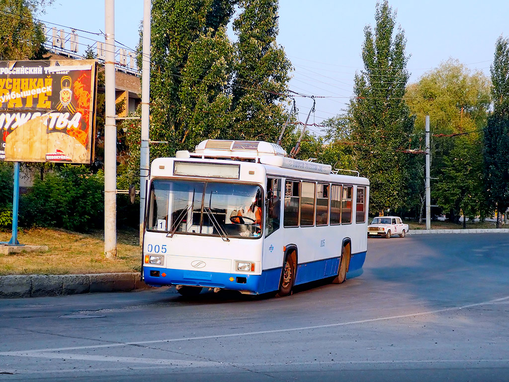 Novokujbyshevsk, BTZ-52761R № 005