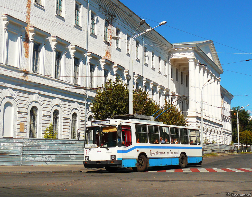 Полтава, ЮМЗ Т2 № 111