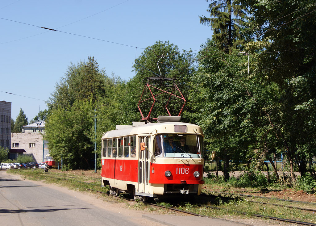 Iževska, Tatra T3SU (2-door) № 1106