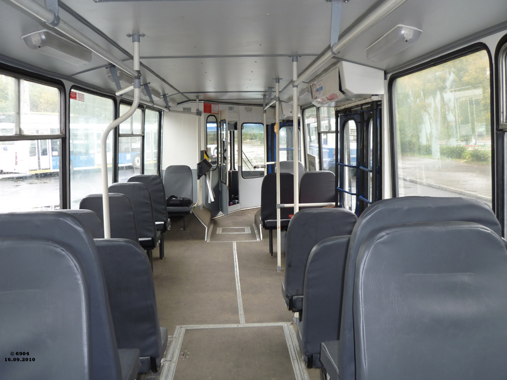 Москва, ЗиУ-682ГМ1 (с широкой передней дверью) № 1007