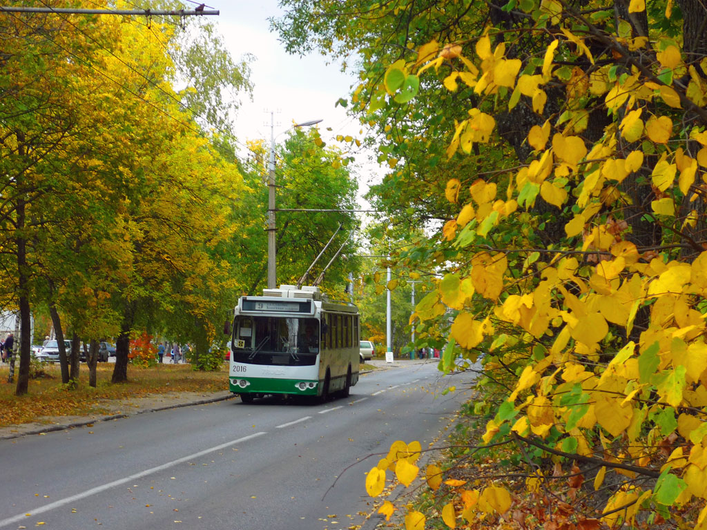 Пенза, ЗиУ-682Г-016.02 № 2016